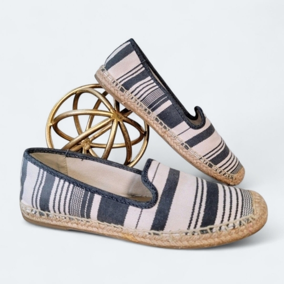 G.H. Bass Striped Canvas Jenna Espadrilles Size 7 - Picture 1 of 17